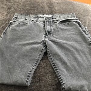 Jeans Size 34 Waist 32 Length